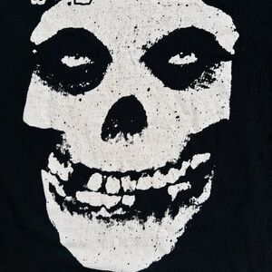 Black and White Skull Graphic Tee